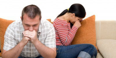 Couple, one up one down